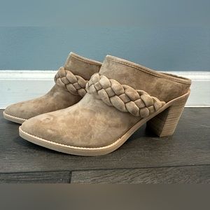 Dolce Vita Braided Suede Heeled Mules - Serla size 8